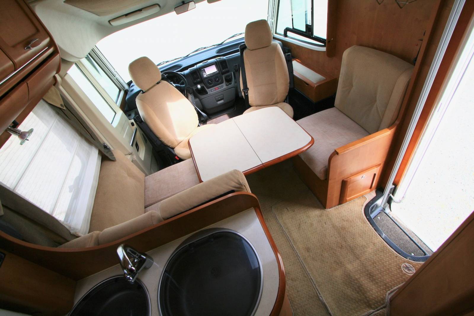 Achat Camping-car intégral occasion, poids lourd, lit jumeaux, 3,0L, boîte auto, Rapido 966F, à Roques proche Toulouse (31)