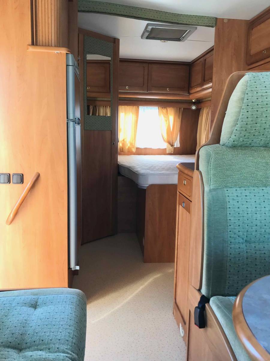 Vend Camping-car intégral occasion, moins de 7m, lit à la française, Rapido 985F, à Roques proche de Toulouse (31)