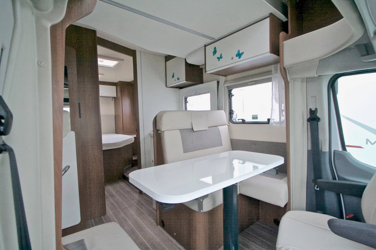 Vente Camping-car profilé d'occasion lit central, 4 couchages, Roller team Kronos 263 TL, à Roques près Toulouse (31)