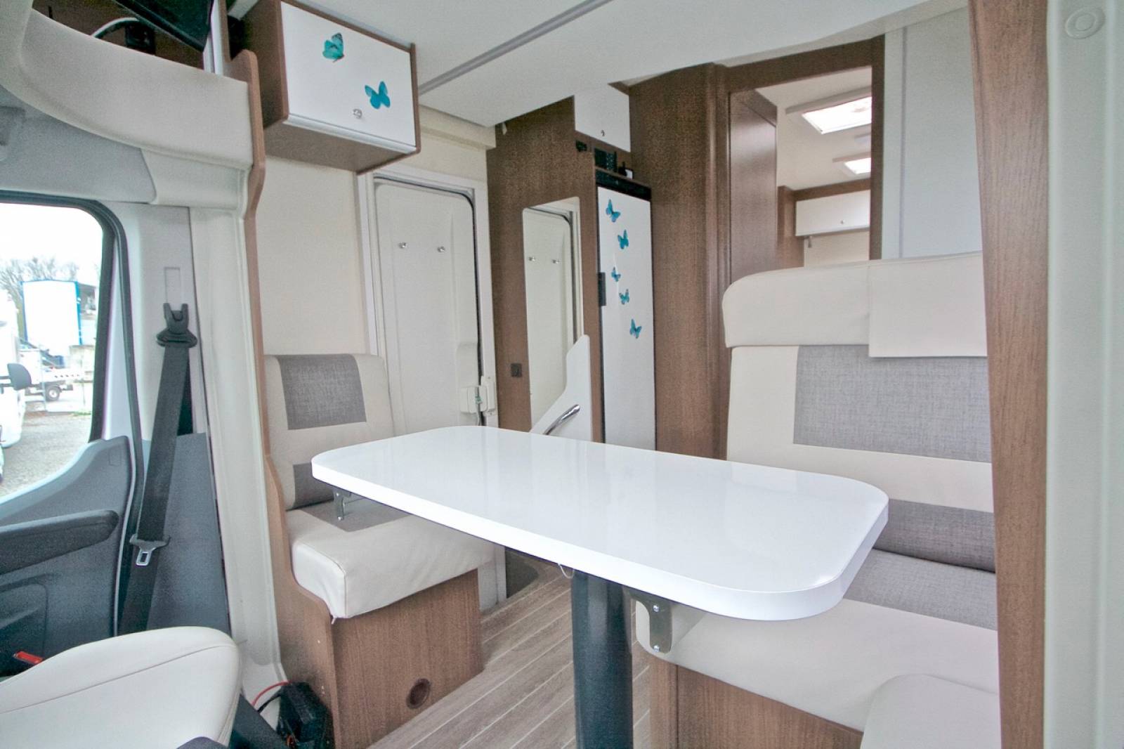 Camping-car profilé d'occasion lit central, 4 couchages, Roller team Kronos 263 TL, à Roques près Toulouse (31)