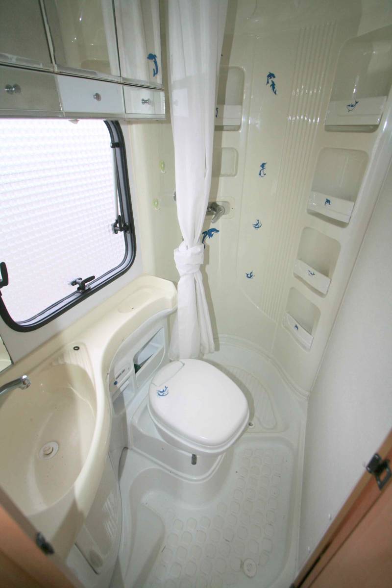 Camping-car profilé occasion, lit à la française, moins de 7m, SEA P210, chez Vacances et Loisirs à Roques Proche de Toulouse (31)