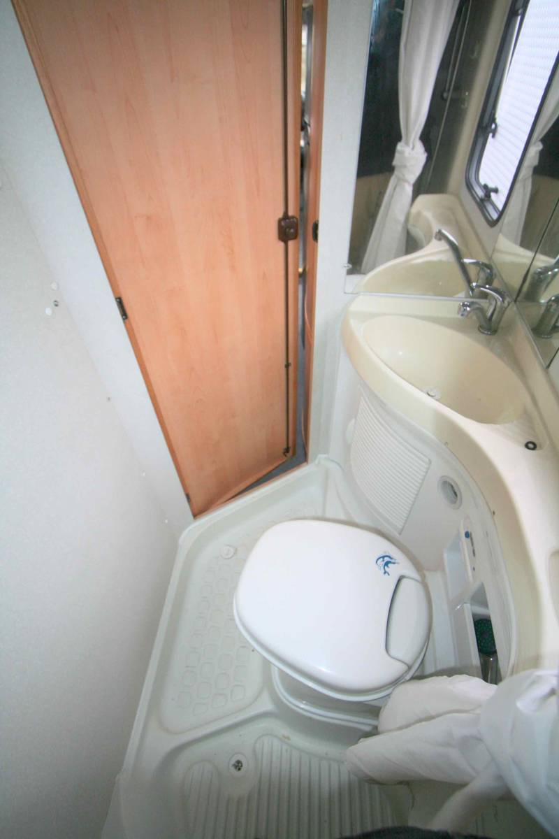 Vend Camping-car profilé occasion, lit à la française, moins de 7m, SEA, à Roques Proche de Toulouse (31)