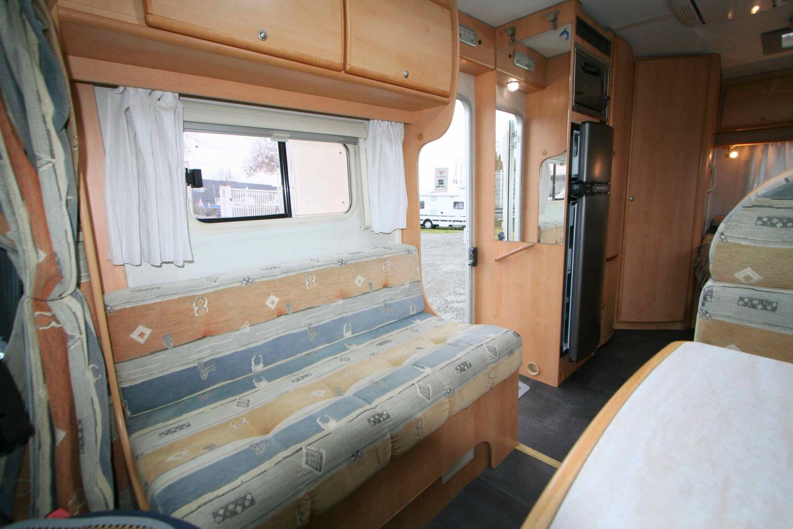 Camping-car profilé occasion, lit à la française, moins de 7m, SEA, à Roques Proche de Toulouse (31)