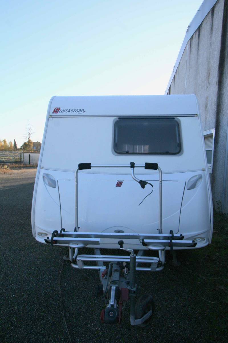 Achat Caravane occasion 4 couchages, lit à la française, Sterckeman 400 CP Evolution Confort, proche de Toulouse (31)