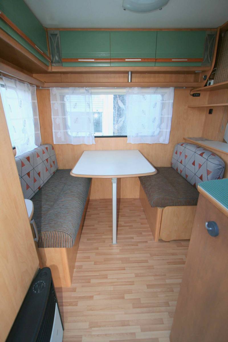 Achat Caravane occasion 4 couchages, lit à la française, Sterckeman 400 CP Evolution Confort, proche de Toulouse (31)