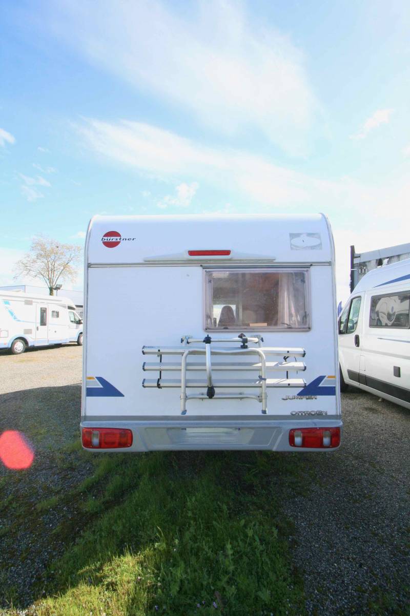 Vend Camping-car profilé occasion, moins de 6 m, lit à la française, 4 places, Bürstner T 605, à Roques proche de Toulouse (31)