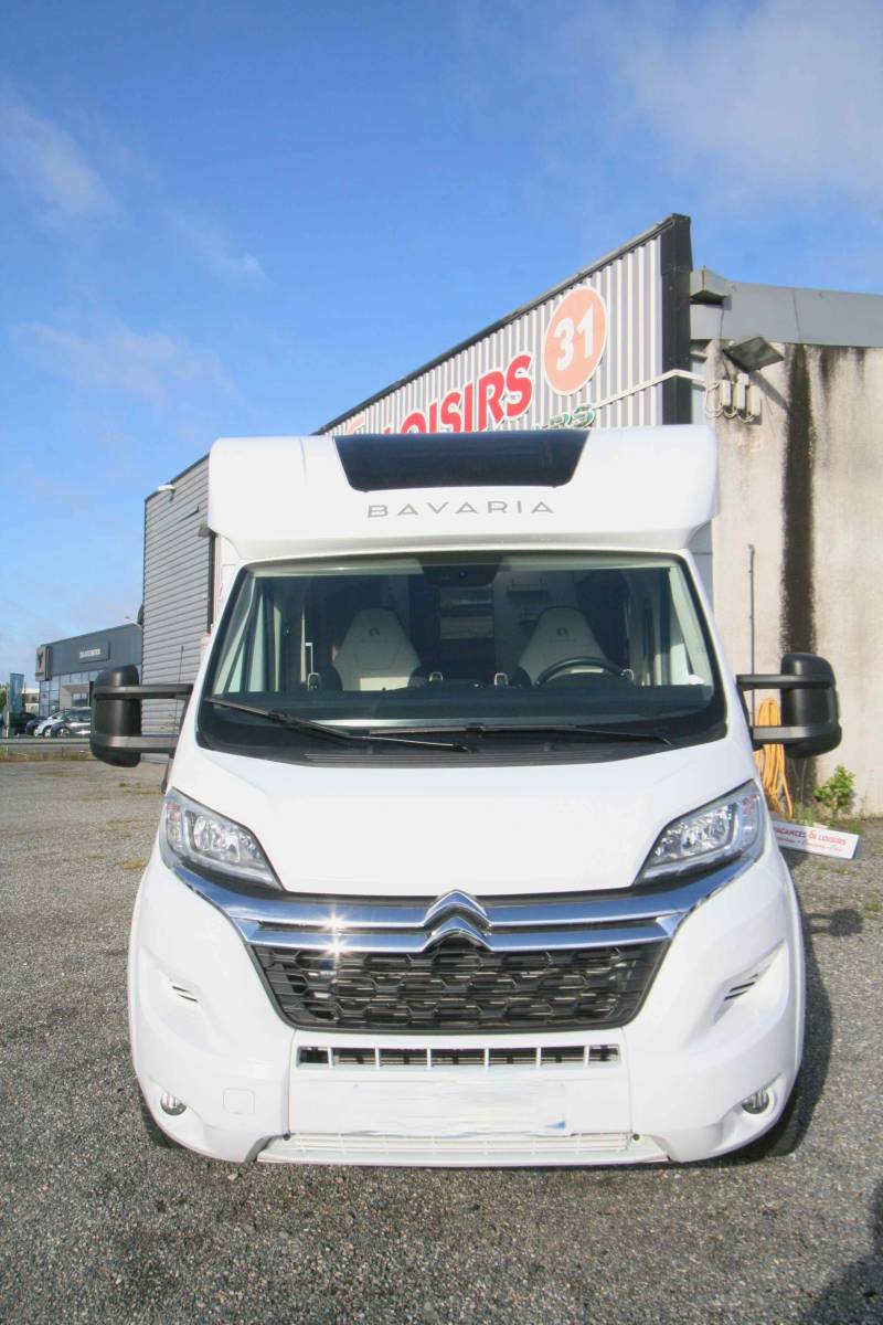 Vend Camping-car profilé occasion, Maxi salon face à face ,4 places, Bavaria T696D, 7m, à Roques, proche de Toulouse (31)