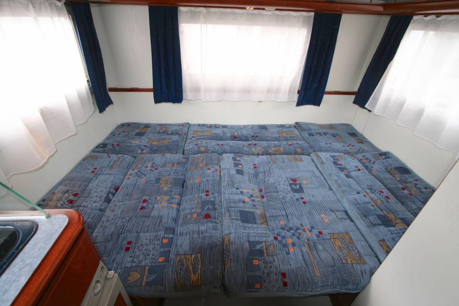 camping-car profile autostar amical 2006 roques, près Toulouse (31)