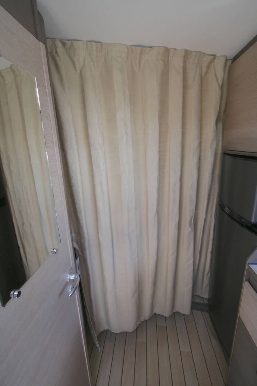 Camping-car occasion intégral, lit central,  moins de 7 m, 4 places, BAVARIA Arctic I69 LC, sur Roques, près Toulouse (31)