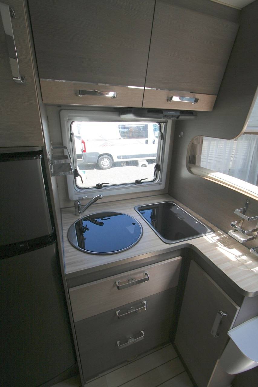 Achat Camping-car occasion intégral, lit central,  moins de 7 m, 4 places, BAVARIA Arctic I69 LC, sur Roques, près Toulouse (31)