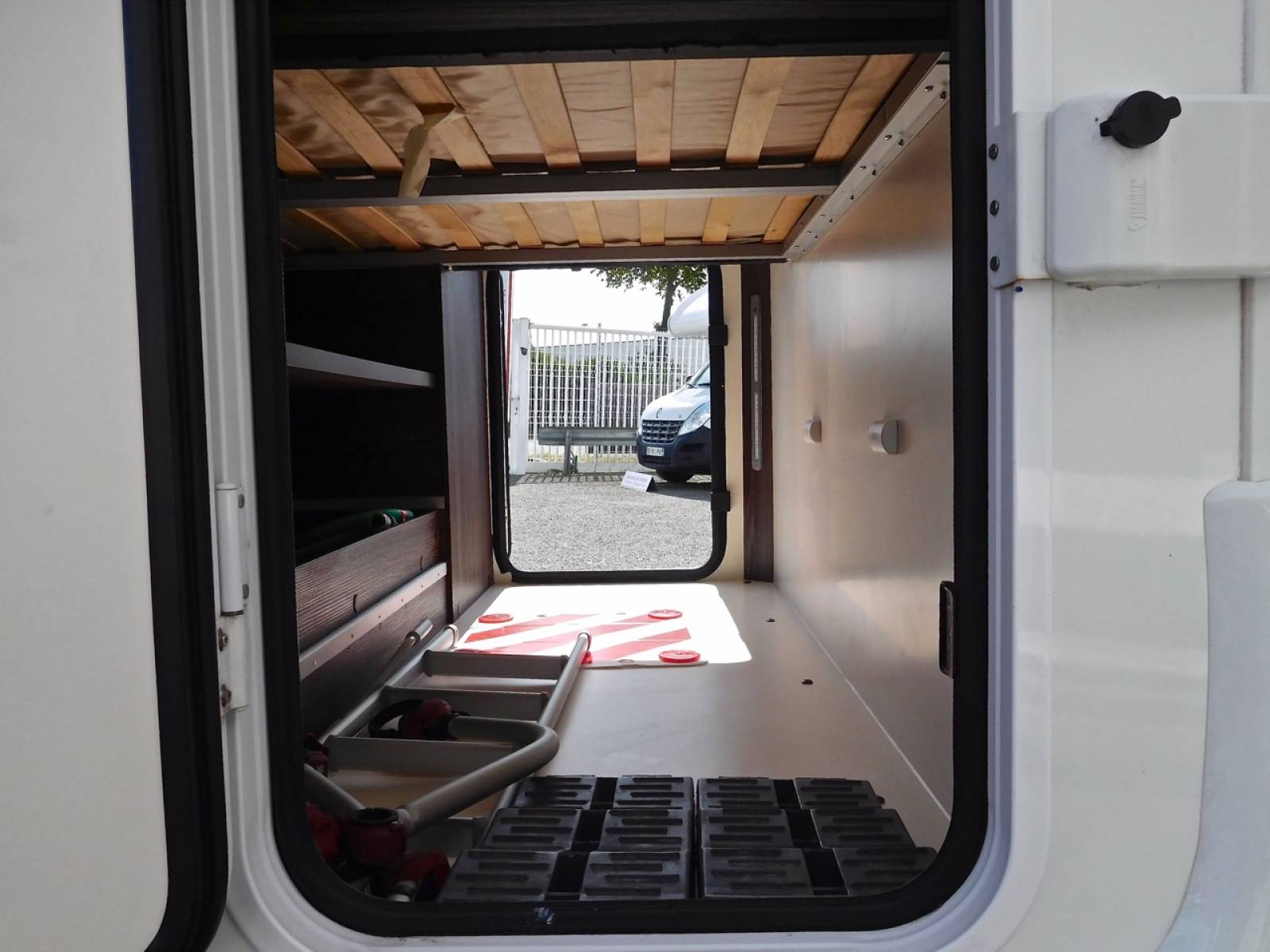 camping-car d'occasion 5 places profilé à Toulouse 31