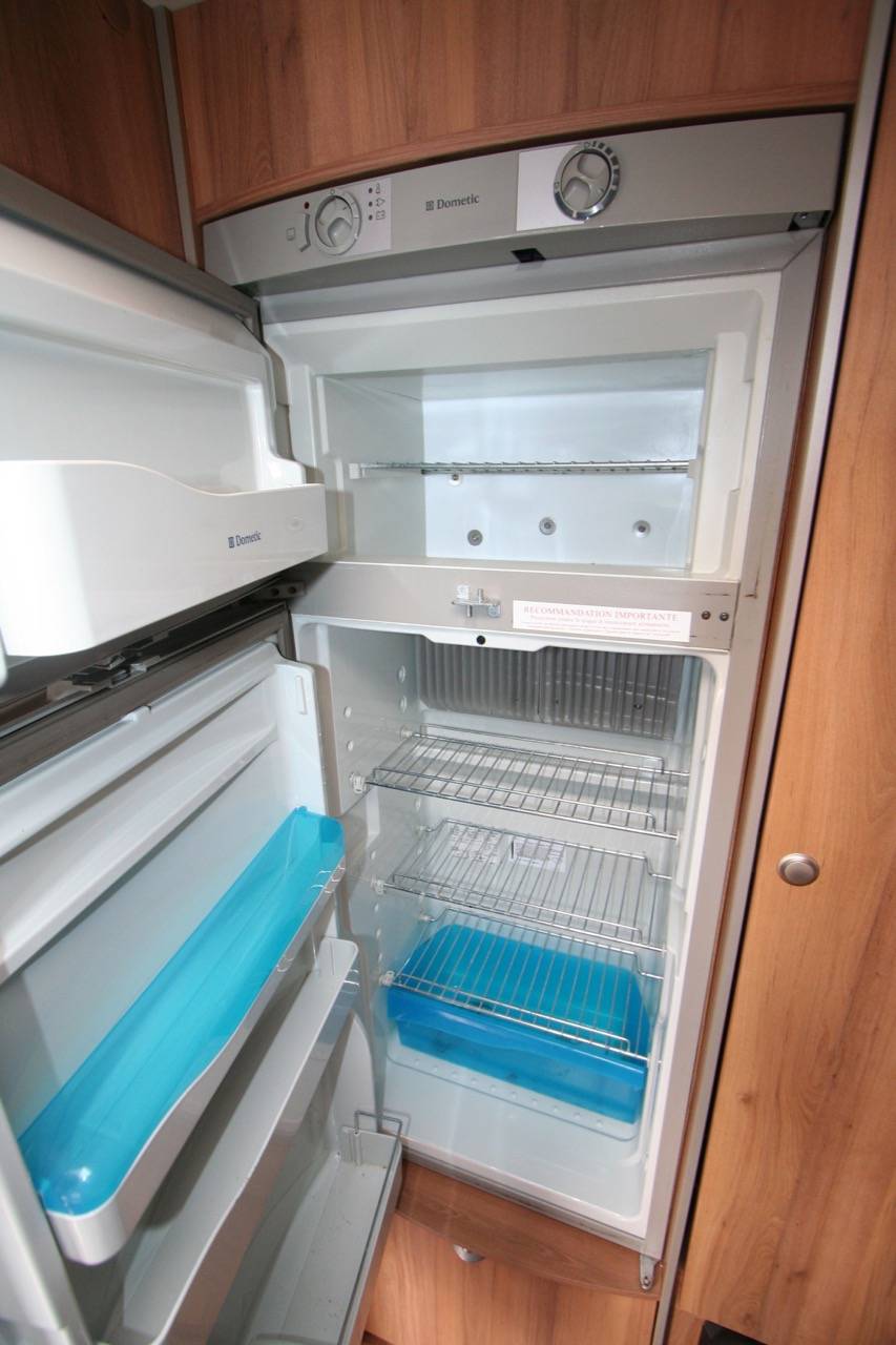 Caravane occasion Bürstner Averso 415 TK 2008, à Roques proche Toulouse (31)