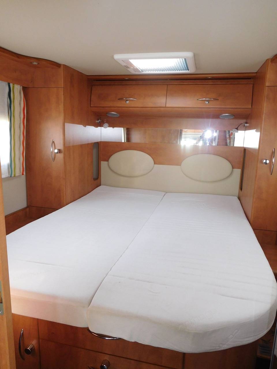 camping-car poids lourd d'occasion profilé CARTHAGO Chic Line T PLUS 5.2 H à Toulouse 31