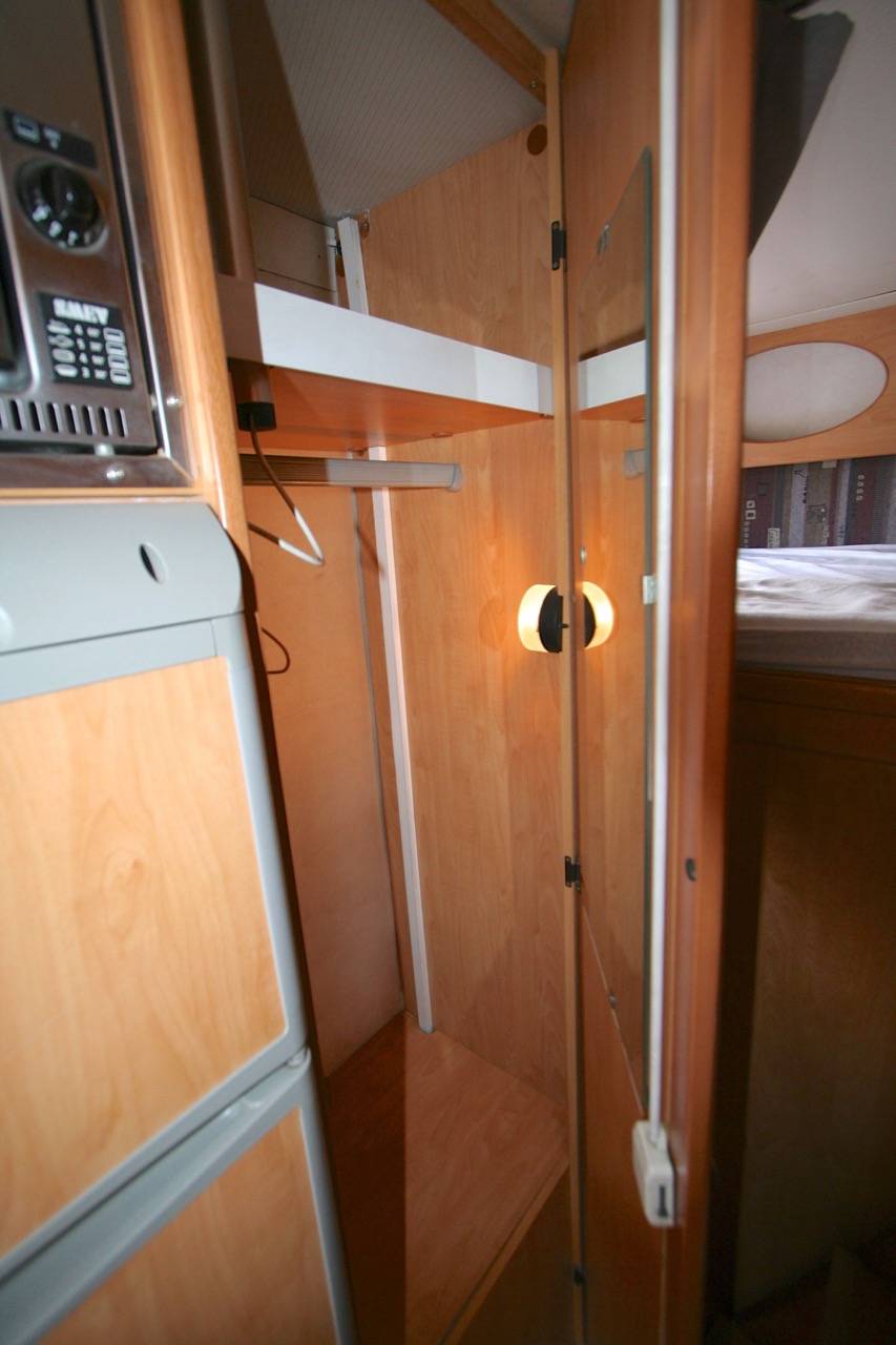 camping-car occasion chausson allegro 68 roques