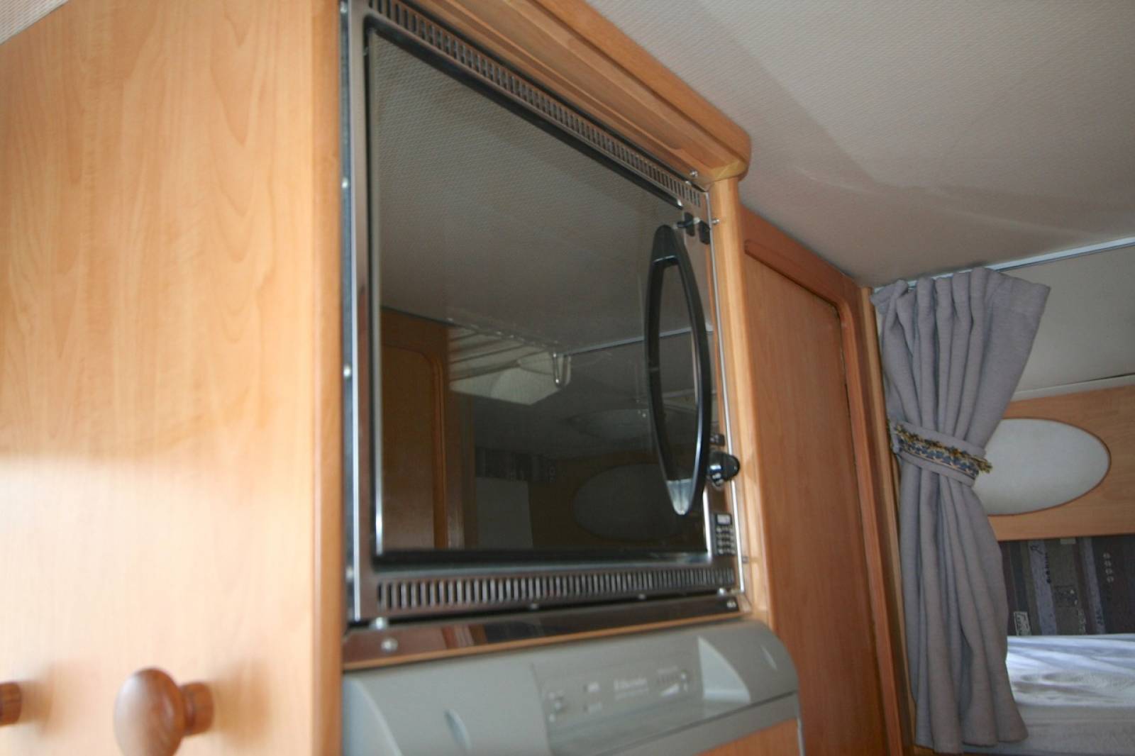 Achat camping-car occasion chausson allegro 68 roques