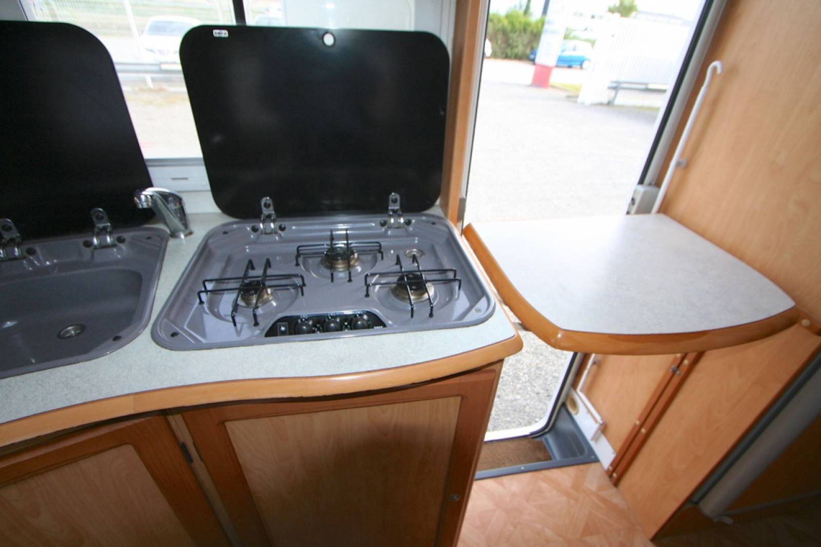 vente camping-car occasion chausson allegro 68 roques