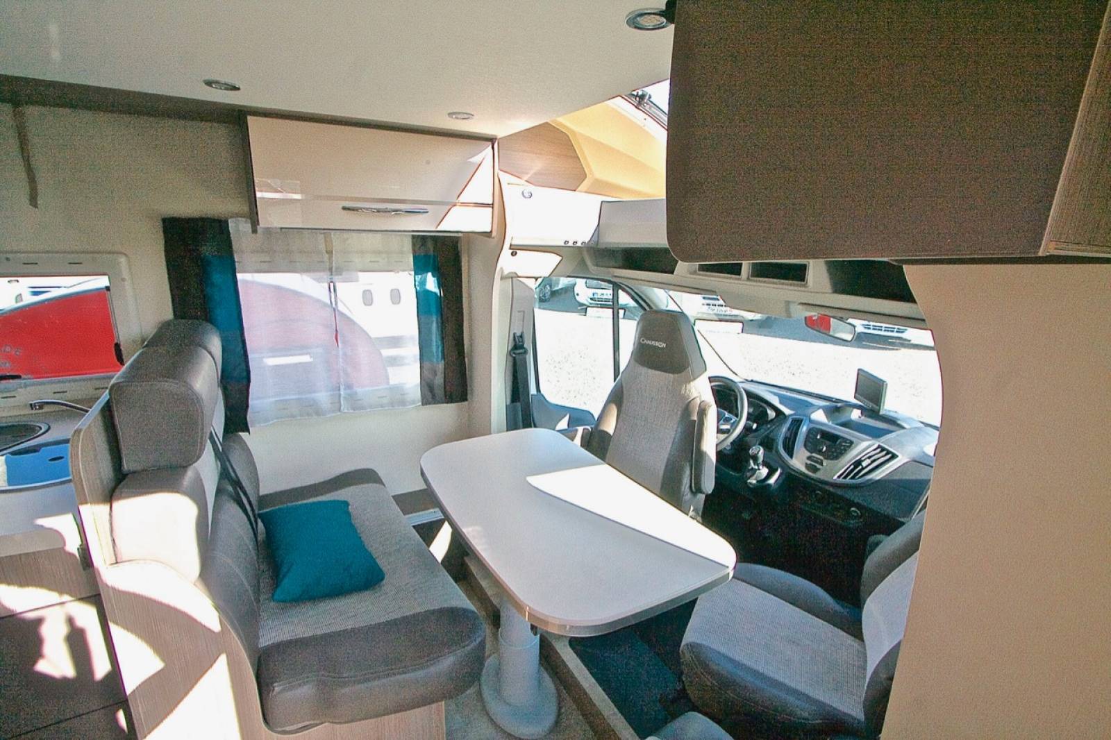 camping-car occasion chausson korus 628 vacances et loisirs roques