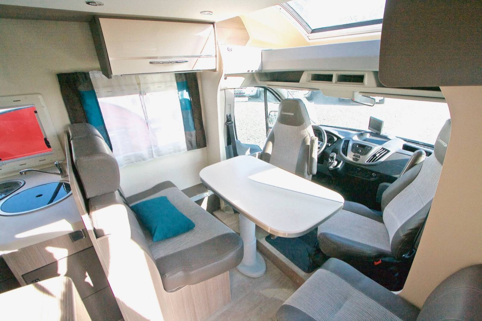 camping-car occasion chausson korus 628 vacances et loisirs roques