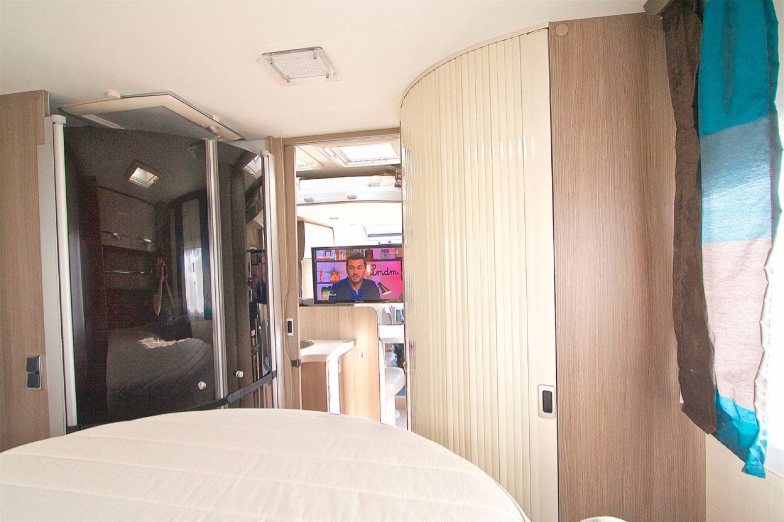 camping-car occasion chausson korus 628 vacances et loisirs roques