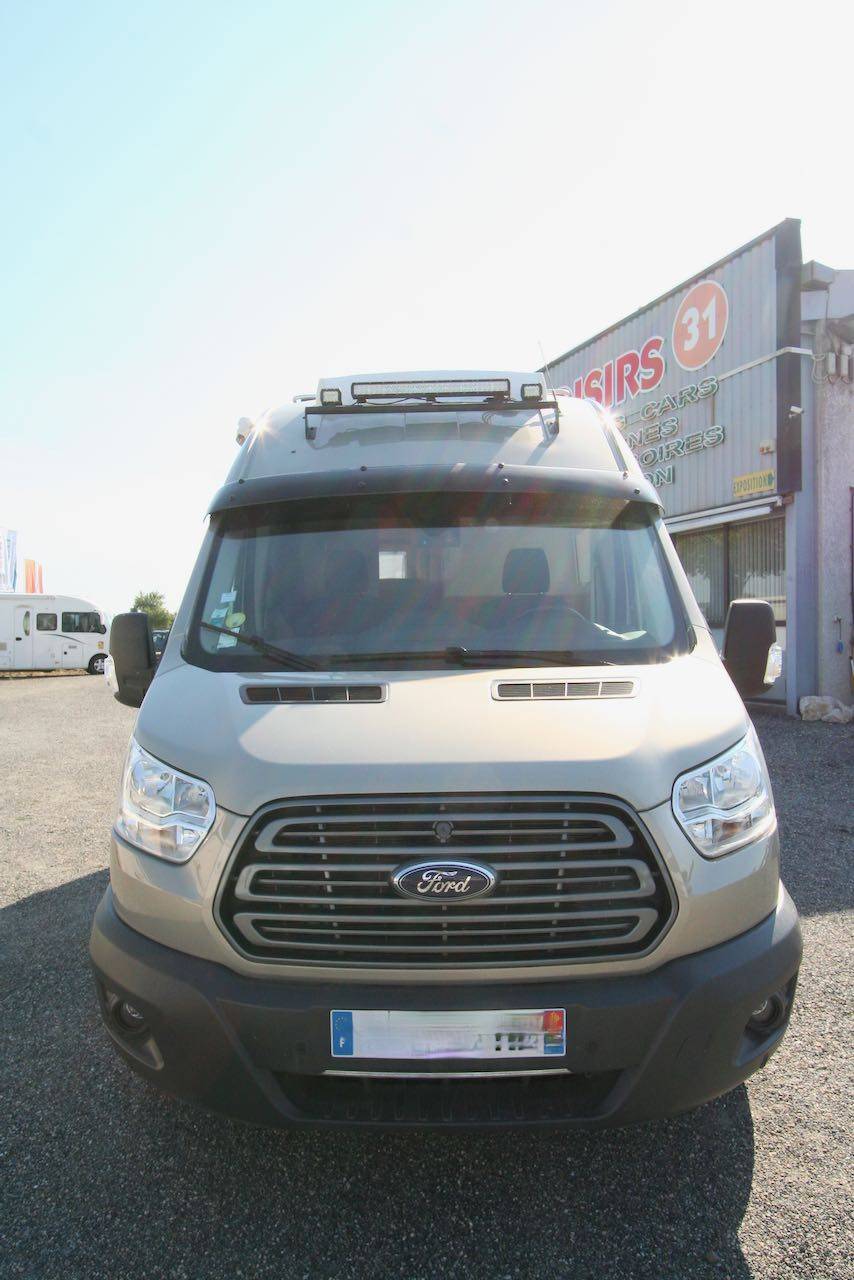 Fourgon aménagé, lit sur soute, 4x4, Clémenson aménagement  à Roques près Toulouse (31)