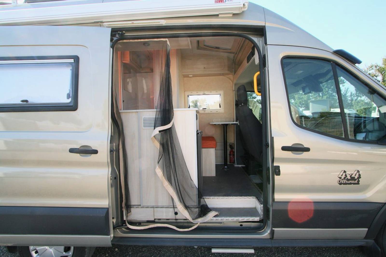 Achat Fourgon aménagé, lit sur soute, 4x4, Clémenson aménagement  à Roques près Toulouse (31)