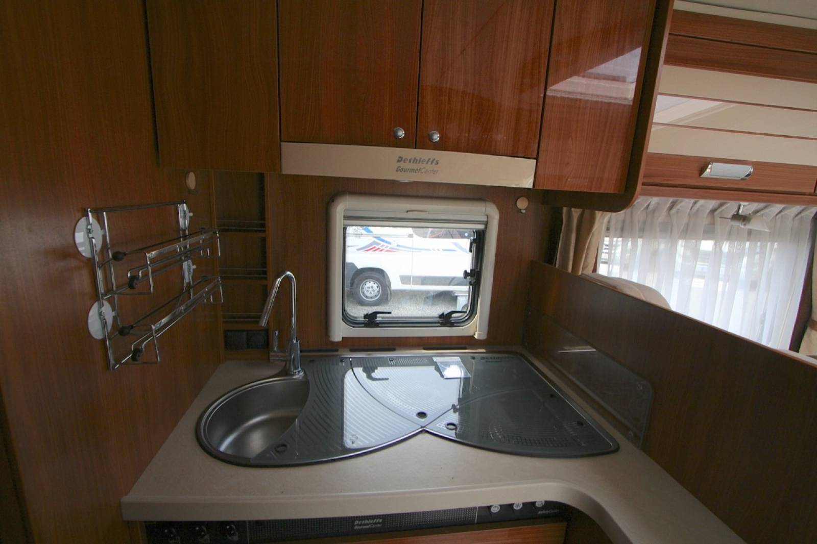 Achat Camping-car intégral occasion Dethleffs Advantage i 7151 DBM, lit central et de pavillon, 4 places, 150cv, poids lourd, fabrication allemande, très bien équipé, visible à Toulouse (31)