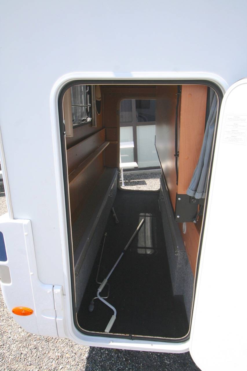 Camping-car capucine occasion, 6 couchages, compact, Dethleffs Globe R 588 A, à Toulouse, Roques (31)