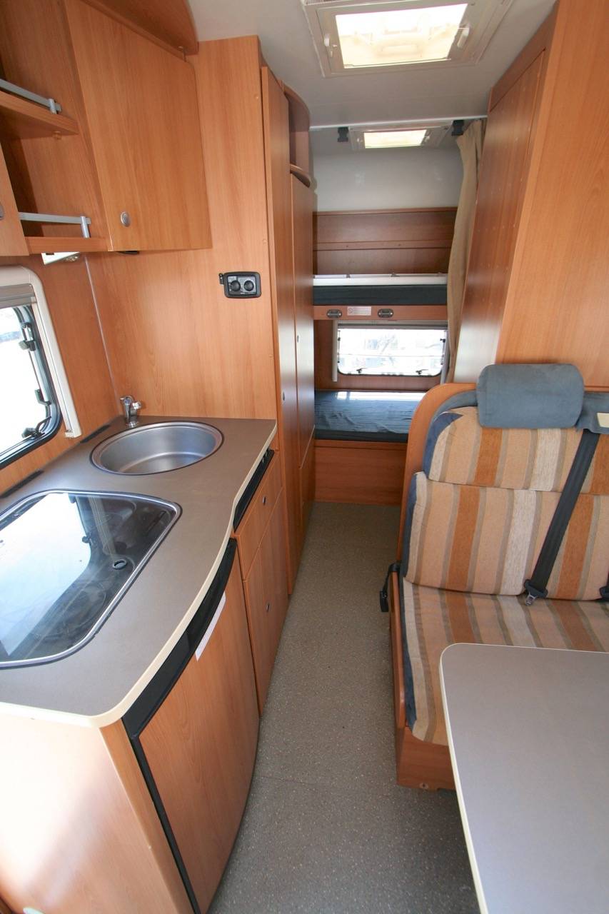 vente Camping-car capucine occasion, 6 couchages, compact, Dethleffs Globe R 588 A, à Toulouse, Roques (31)