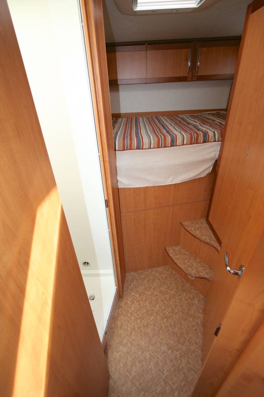 camping-car occasion Fleurette 65 LBM vacances et loisirs roques