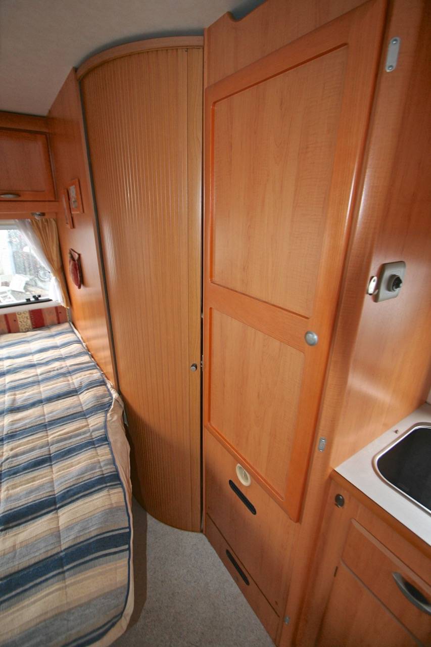 Vend Camping-car profilé d'occasion, Hymertramp TM 655, à Roques (31)