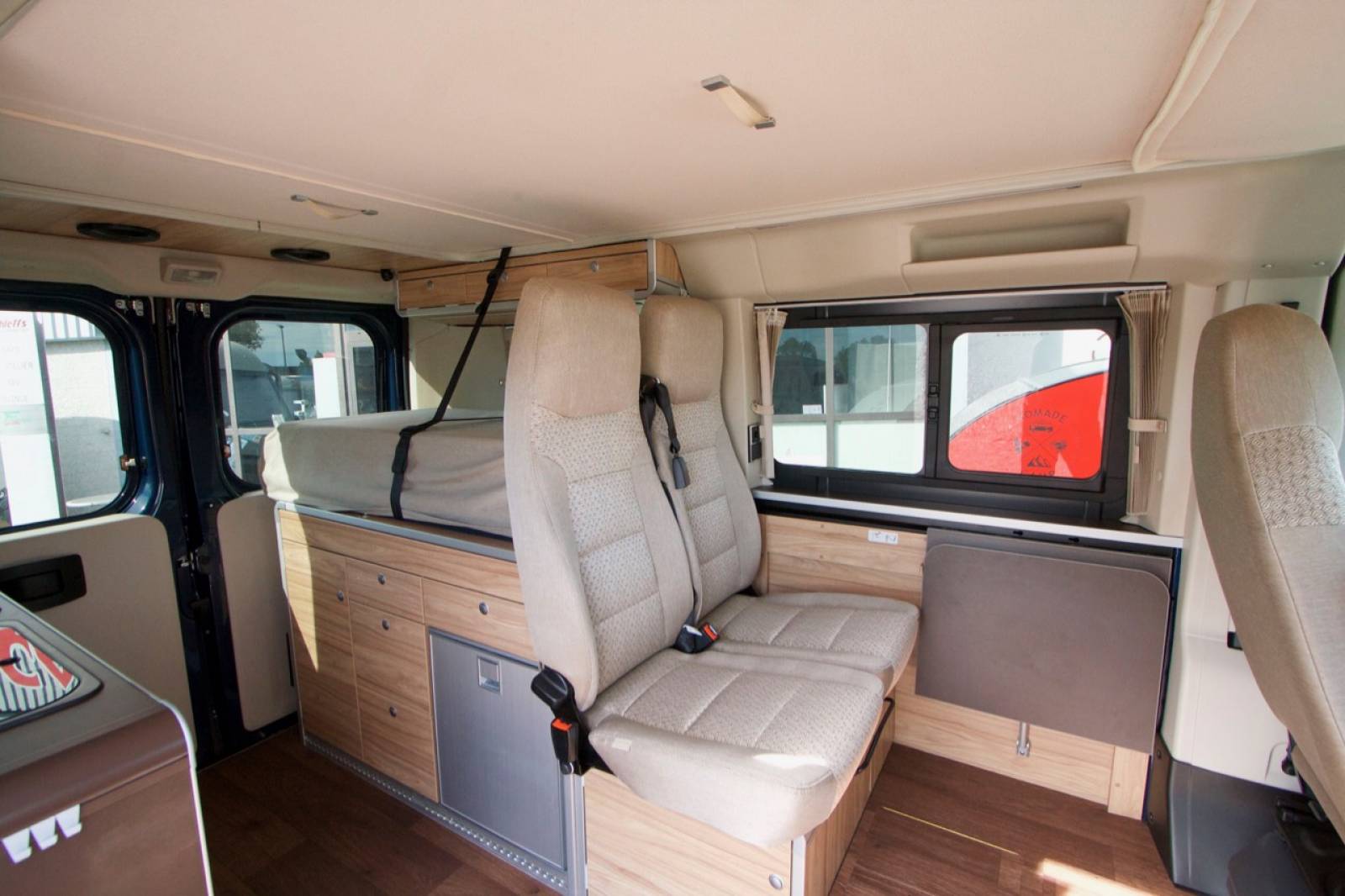 Achat Fourgon aménagé d'occasion Hymermobil Sydney HC Racing 2018, à Roques près Toulouse (31) Midi-pyrénées