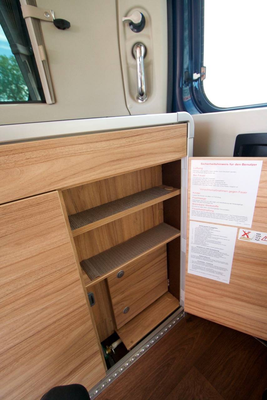 Fourgon aménagé d'occasion Hymermobil Sydney HC Racing 2018, à Roques près Toulouse (31)