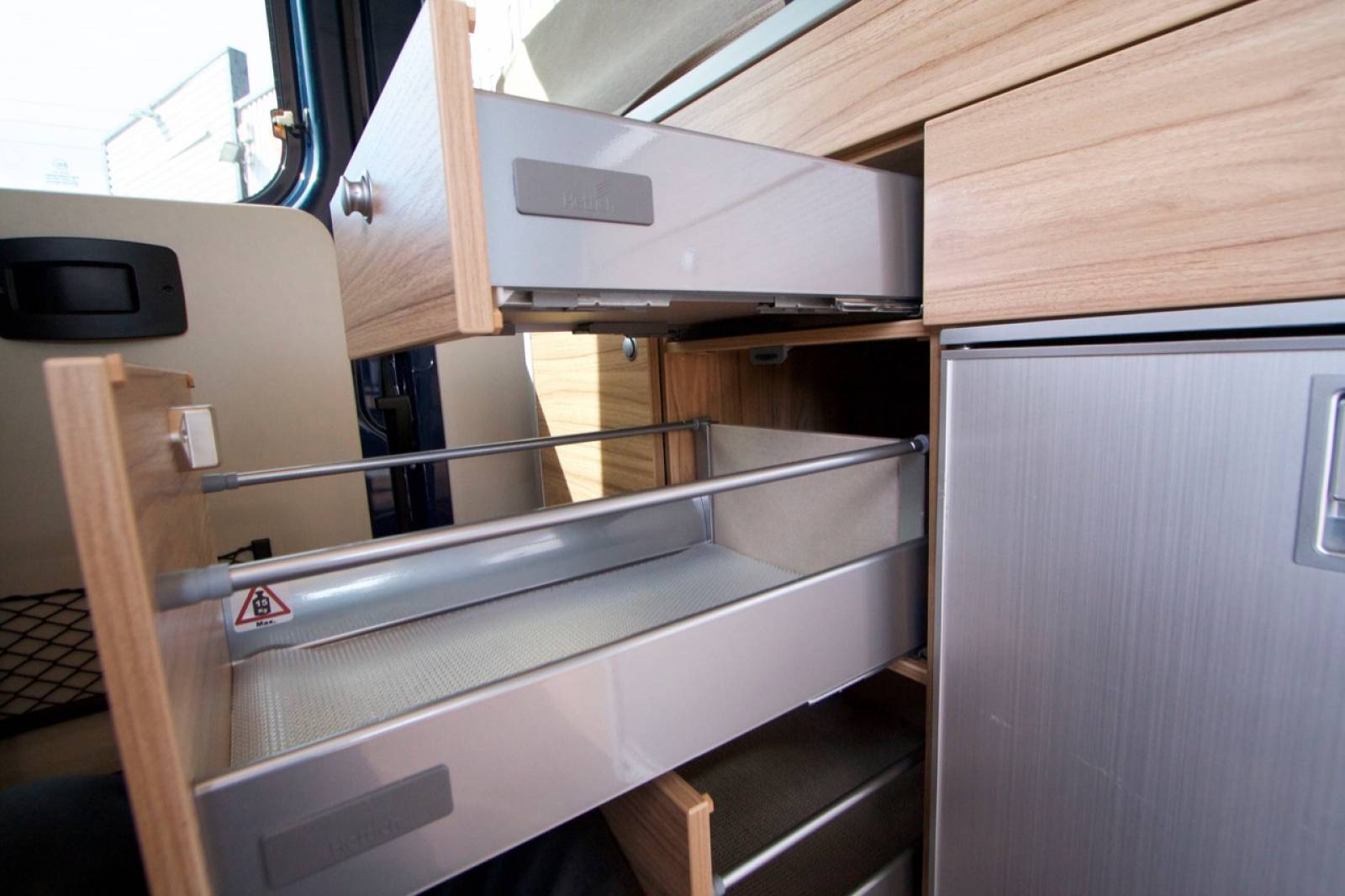 Achat Fourgon aménagé d'occasion Hymermobil Sydney HC Racing 2018, à Roques près Toulouse (31) Midi-pyrénées