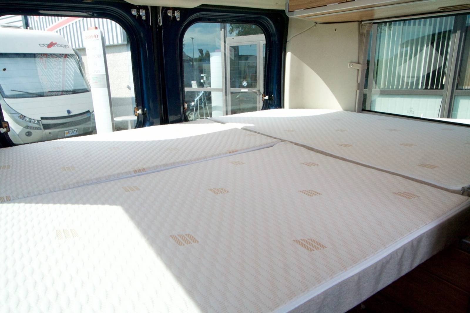 Vente Fourgon aménagé d'occasion Hymermobil Sydney HC Racing 2018, à Roques près Toulouse (31) Midi-pyrénées