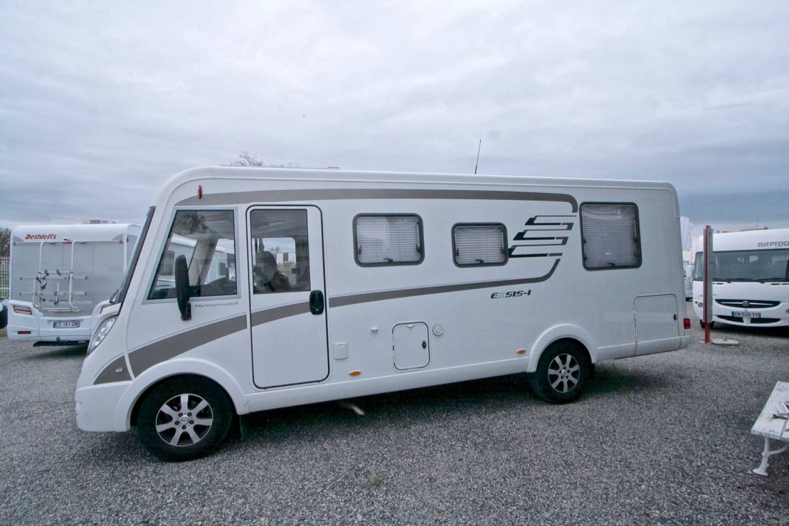 achat Camping-car intégral occasion Hymer Excis I 598, lit central, 4 places, à Toulouse (31), bon prix