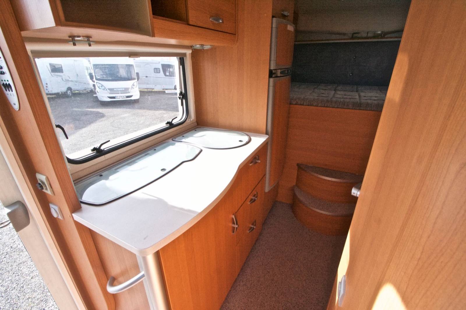 camping-car occasion Knaus Sport TI 650 MG à roques, près de Toulouse 31 région midi-pyrenees