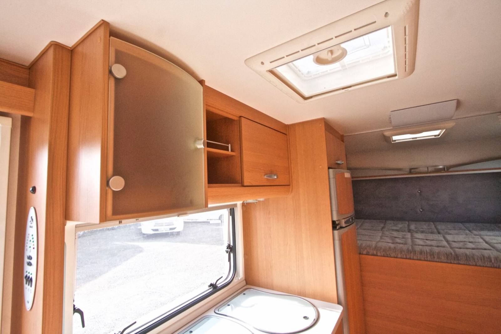 Achat camping-car occasion Knaus Sport TI 650 MG à roques, près de Toulouse 31