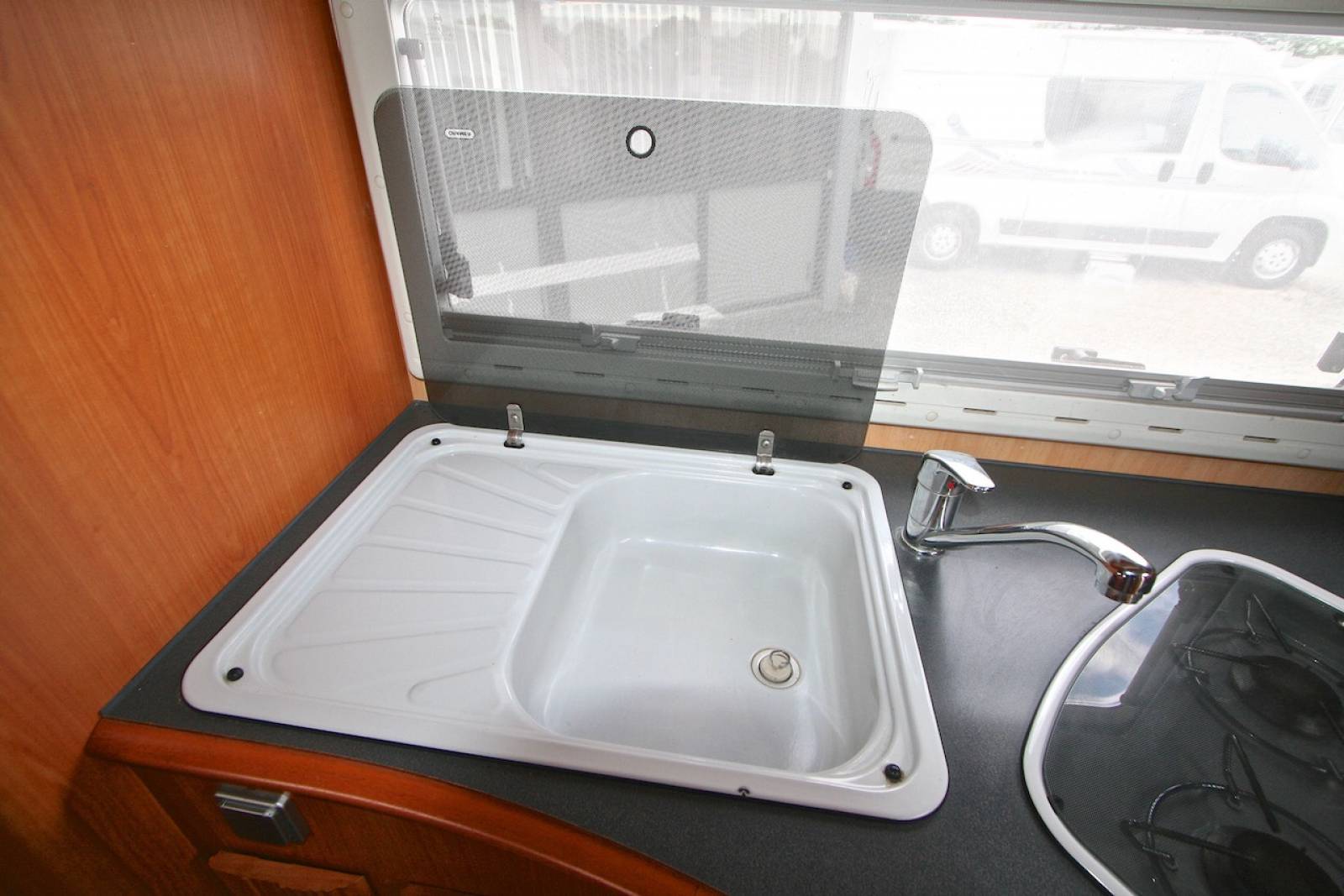 Camping-car intégral occasion moins de 7m, Mercedes, 4 couchages, petit prix, Pilote Galaxy 51, visible à Roques près Toulouse 31