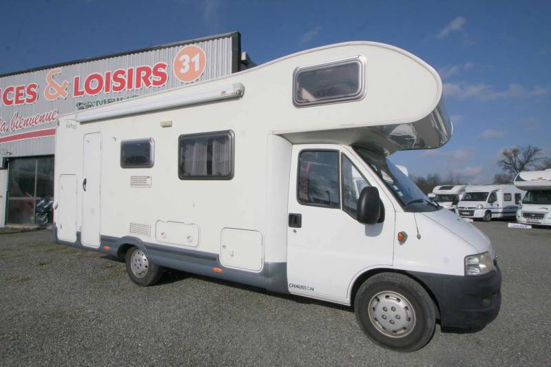 Camping-car capucine occasion, petit prix, lits superposés, 7 m, double dînette, 7 couchages, 5 places carte grise, Chausson Flash 05, à Roques proche de Toulouse (31)
