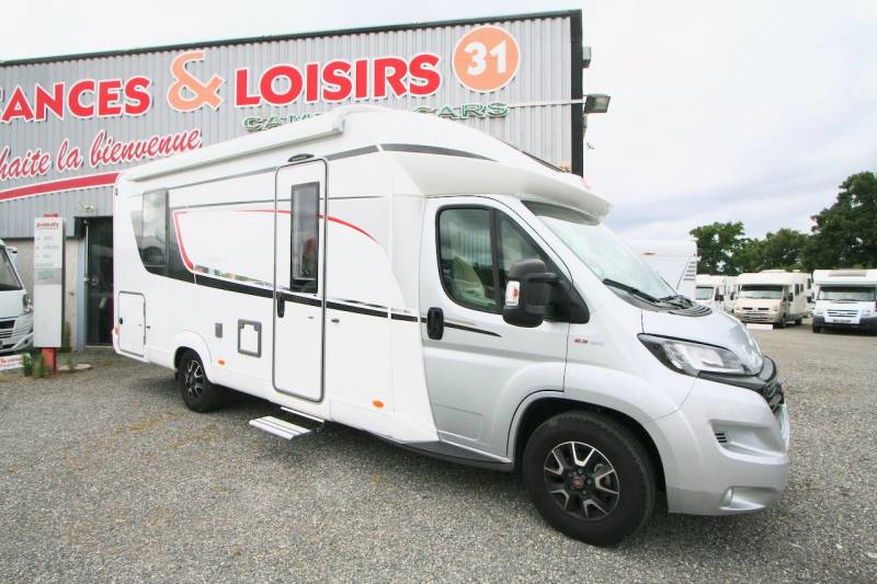 Camping-car profilé occasion, lit de milieu, lit de pavillon, 5 places, Bürstner Lyseo privilège 734, à Roques, proche de Toulouse (31)