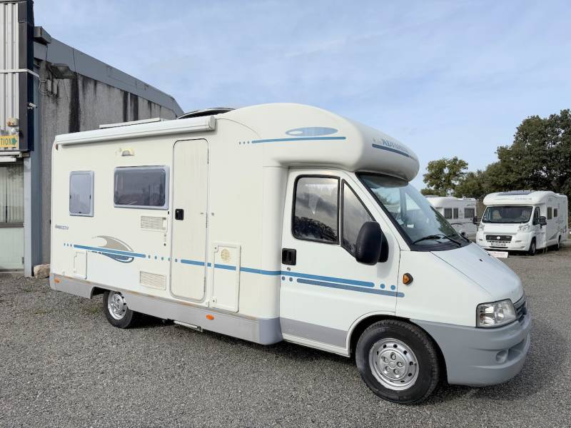 Camping-car profilé occasion, petit prix, lit à la française, moins de 7 m, 4 couchages, Adriatik 572 DS, à Roques, près Toulouse (31)