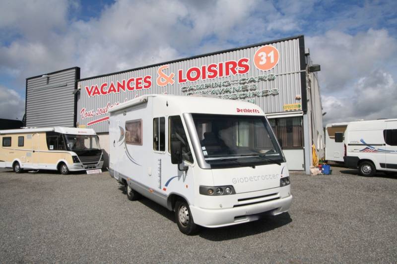 Camping-car Intégral occasion Dethleffs Esprit Globetrotter i5830 B, pour 2,  près 6 m, petit prix, à Toulouse (31)