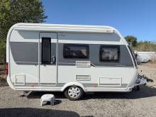 Une petite caravane d'occasion récente, en parfait état, 4 places, une Hobby 390 SF Ontour, à Roques proche de Toulouse (31)