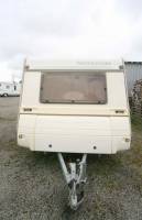 Caravane occasion, lit transversal avant, 4 couchages, Sterkeman Tassili 460 CP à Roques proche de Toulouse (31)