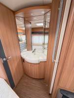 Caravane occasion, lit à la française, salon en U, 4 couchages, Hobby 460 UFe De Luxe, à Roques proche de Toulouse (31)