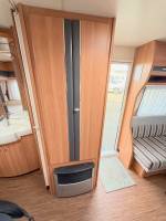 Achat Caravane occasion, lit à la française, salon en U, 4 couchages, Hobby 460 UFe De Luxe, à Roques proche de Toulouse (31)