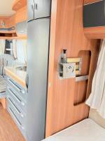 Vend Caravane occasion, lit à la française, salon en U, 4 couchages, Hobby 460 UFe De Luxe, à Roques proche de Toulouse (31)