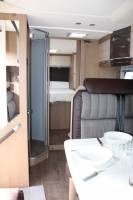 Location camping-car 4 places lit de milieu sur bordeaux