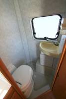 Achat Fourgon aménagé occasion, moins de 6 m, 3 couchages, Adria Van, à Roques proche de Toulouse (31)