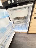 Achat Caravane occasion, moins de 6 m, 4 places, presque neuve, Caravelair Alba 390, à Roques, proche de Toulouse 31